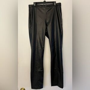 Zara Size L Black Vegan Leather Pants 🔥